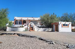 37847 N Linda Dr, Cave Creek, AZ 85331 - Photo 1