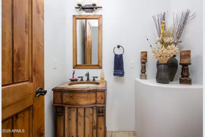 8930 E Cave Creek Road, Carefree, AZ 85377 - Photo 35