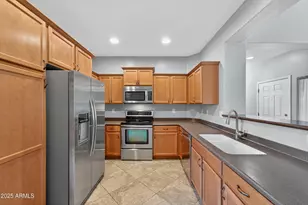 16226 N 21st Ln, Phoenix, AZ 85023 - Photo 9