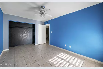 8435 N 104th Drive, Peoria, AZ 85345 - Photo 21