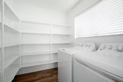 7940 W Mission Lane, Peoria, AZ 85345 - Photo 5