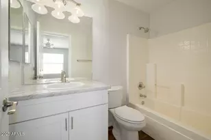 7940 W Mission Ln, Peoria, AZ 85345 - Photo 7