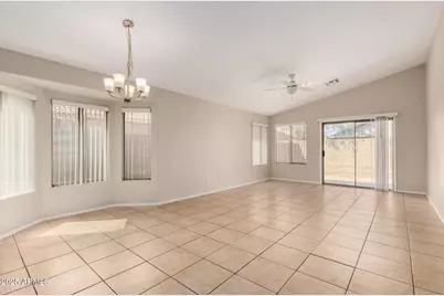 13346 W Saguaro Lane, Surprise, AZ 85374 - Photo 7