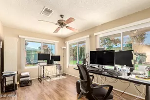 10215 W Kingswood Cir, Sun City, AZ 85351 - Photo 29