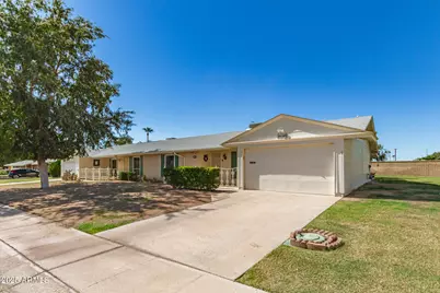 10215 W Kingswood Circle, Sun City, AZ 85351 - Photo 5