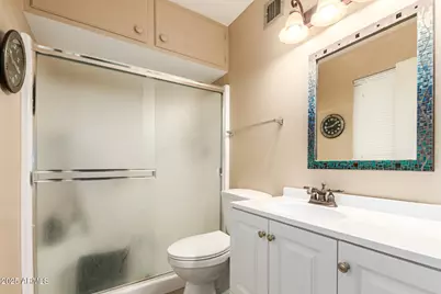 10215 W Kingswood Circle, Sun City, AZ 85351 - Photo 19