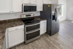 1667 S 172nd Dr, Goodyear, AZ 85338 - Photo 15