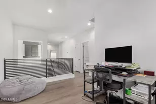 2030 East Michigan Ave, Phoenix, AZ 85022 - Photo 17