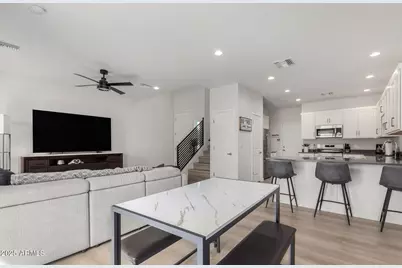 2030 E Michigan Avenue #9, Phoenix, AZ 85022 - Photo 5