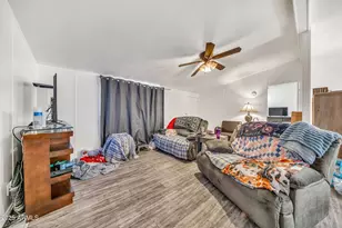 19401 N 7th St, Phoenix, AZ 85024 - Photo 7