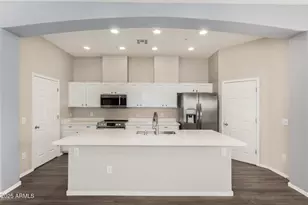 42424 N Gavilan Peak Pkwy, Anthem, AZ 85086 - Photo 13