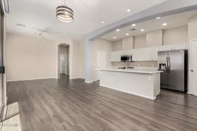 42424 N Gavilan Peak Parkway #55206, Anthem, AZ 85086 - Photo 3