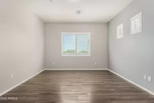 42424 N Gavilan Peak Pkwy, Anthem, AZ 85086 - Photo 29