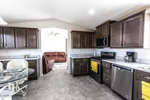 2308 Sitgreaves St, Show Low, AZ 85901 - Photo 9