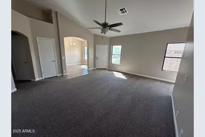 8794 W Paradise Drive, Peoria, AZ 85345 - Photo 7