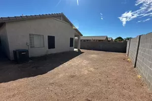 8794 W Paradise Dr, Peoria, AZ 85345 - Photo 27