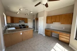 8794 W Paradise Dr, Peoria, AZ 85345 - Photo 5