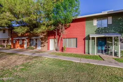 6654 N 43rd Avenue, Glendale, AZ 85301 - Photo 3