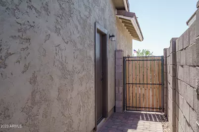 18352 W Medlock Drive, Litchfield Park, AZ 85340 - Photo 25
