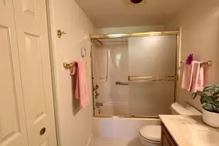 10330 W Thunderbird Blvd, Sun City, AZ 85351 - Photo 17