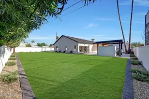 6050 E Hollyhock St, Phoenix, AZ 85018 - Photo 3