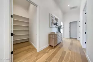 6050 E Hollyhock St, Phoenix, AZ 85018 - Photo 31