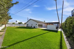 6050 E Hollyhock St, Phoenix, AZ 85018 - Photo 3