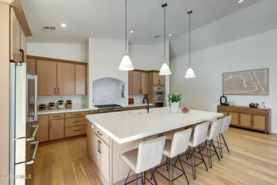 6050 E Hollyhock Street, Phoenix, AZ 85018 - Photo 7