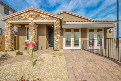 8934 W Georgia Avenue, Glendale, AZ 85305 - Photo 1