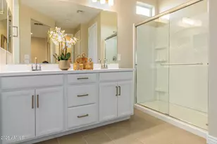 8934 W Georgia Ave, Glendale, AZ 85305 - Photo 13