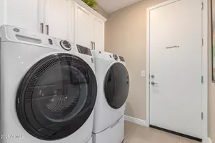 8934 W Georgia Ave, Glendale, AZ 85305 - Photo 27