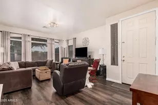 2600 E Springfield Pl, Chandler, AZ 85286 - Photo 7