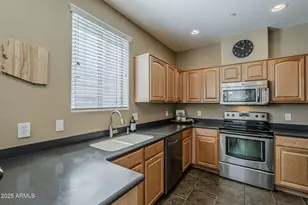 42424 N Gavilan Peak Pkwy, Anthem, AZ 85086 - Photo 9