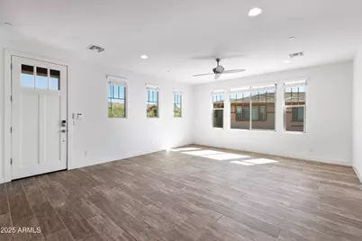 10260 E White Feather Lane #2030, Scottsdale, AZ 85262 - Photo 3