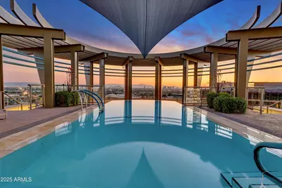 2402 E Esplanade Lane #Unit 204, Phoenix, AZ 85016 - Photo 1