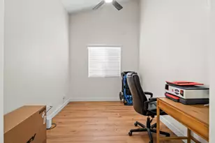 6176 N 89th Ave, Glendale, AZ 85305 - Photo 17