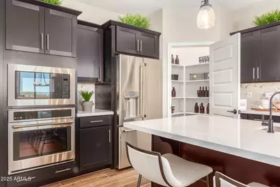 8940 W Georgia Avenue, Glendale, AZ 85305 - Photo 17