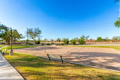 2868 E Dunbar Drive, Phoenix, AZ 85042 - Photo 31