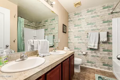 2868 E Dunbar Drive, Phoenix, AZ 85042 - Photo 23