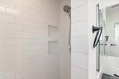 3201 N 21st Street, Phoenix, AZ 85016 - Photo 9