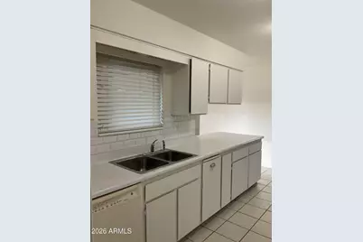 10209 W Mountain View Road, Sun City, AZ 85351 - Photo 5
