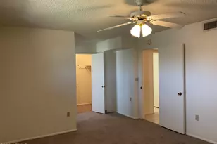 10209 W Mountain View Rd, Sun City, AZ 85351 - Photo 17