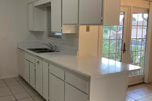 10209 W Mountain View Rd, Sun City, AZ 85351 - Photo 7