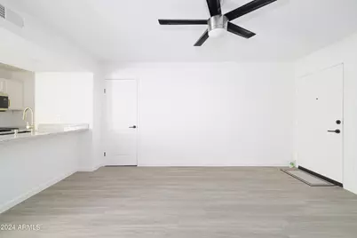 2938 N 61st Place #146, Scottsdale, AZ 85251 - Photo 7