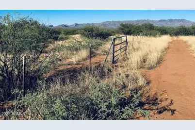 6000 S Hargis Ranch Rd Road #33, Hereford, AZ 85615 - Photo 1