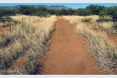 6000 S Hargis Ranch Rd Road #33, Hereford, AZ 85615 - Photo 3