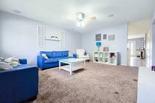 3701 W Echo Ln, Phoenix, AZ 85051 - Photo 19