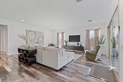 10662 E Ensenada Street, Mesa, AZ 85207 - Photo 9