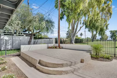 1559 N Upland Circle, Mesa, AZ 85201 - Photo 31