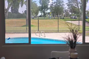 1559 N Upland Cir, Mesa, AZ 85201 - Photo 25